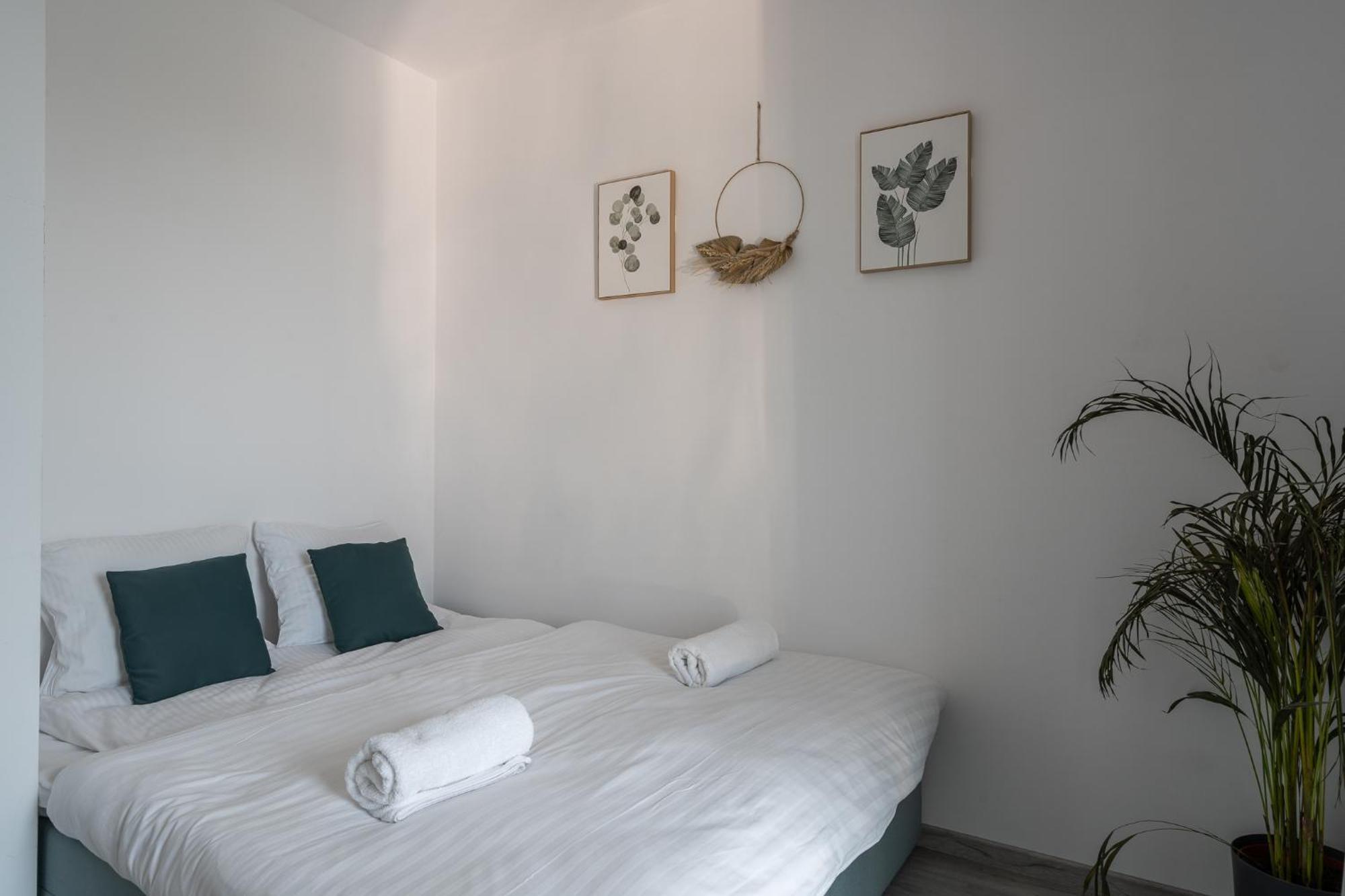 Rentplanet - Apartament Dluga Wroclaw Luaran gambar